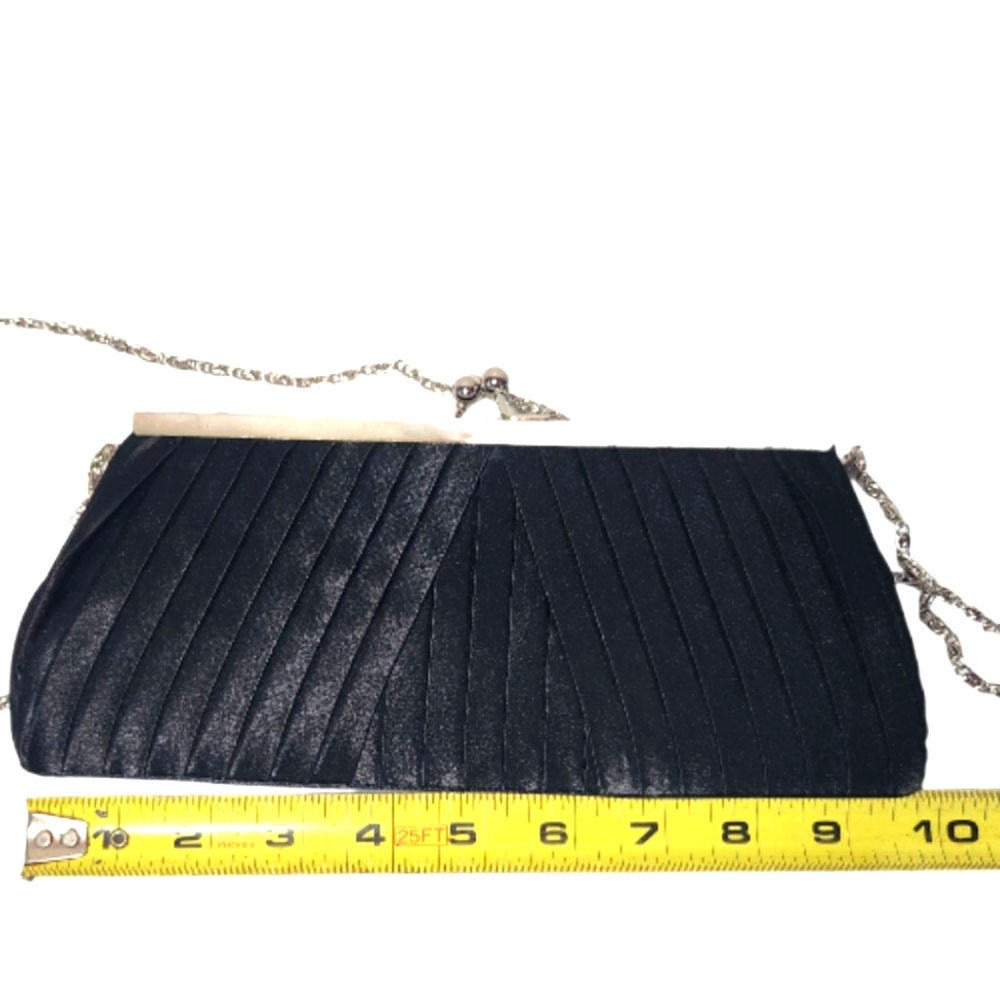 NWT! 🔖BIJOUX TERNER black satin clutch bag - Picture 4 of 14